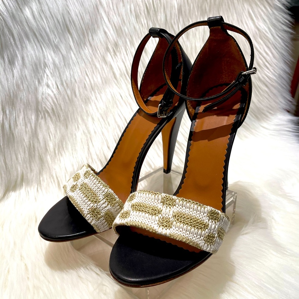 Missoni Bianco Black leather heels worn gently